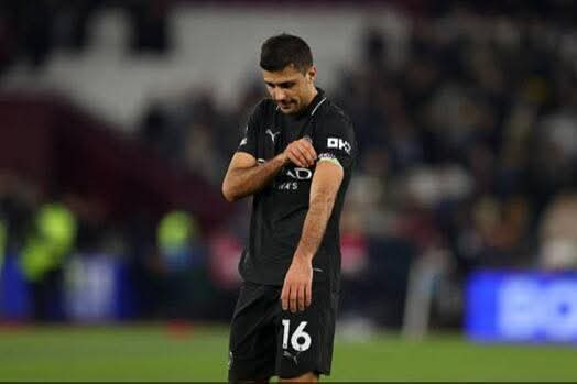 رودري: سباق الدوري قد يكون انتهى لكن مانشستر سيتي سيقاتل حتى النهاية