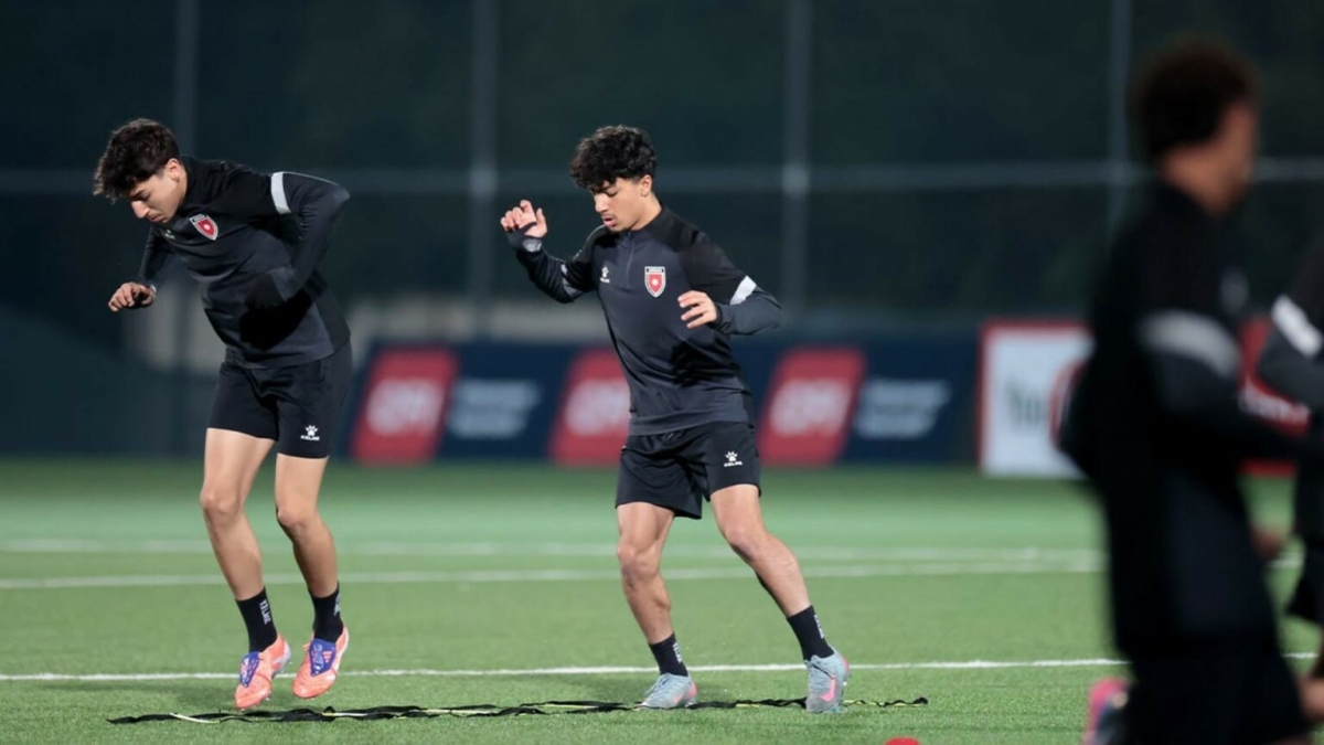 معسكر تدريبي للمنتخب الوطني للناشئين في تركيا