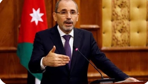 عمان والرياض تجددان إدانة الهجمات الإيرانية غير المُبرَّرة على أراضي الأردن ودول الخليج