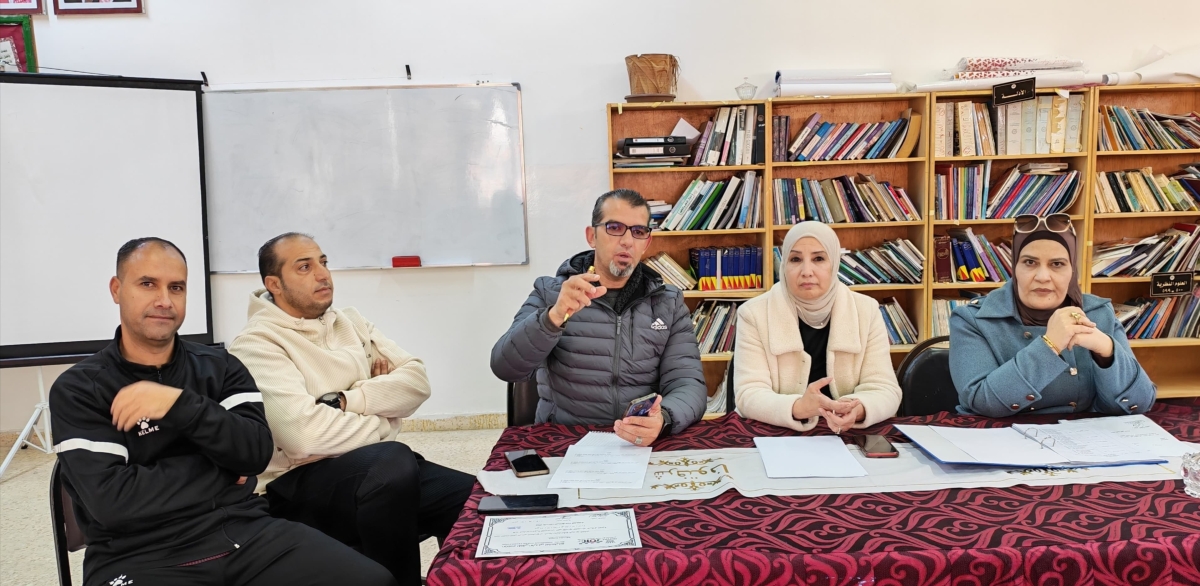 بني عطية تعقد اجتماعا بمعلمي التربية الرياضية