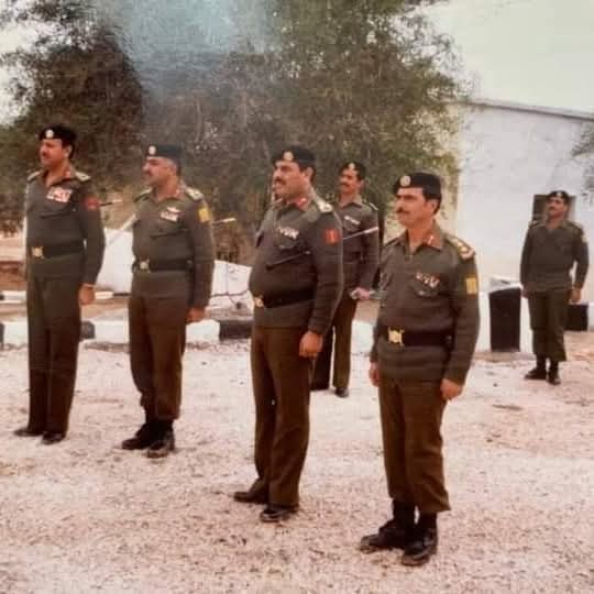 الأمير زيد بن شاكر في صورة تاريخية تجمع قيادات الجيش العربي