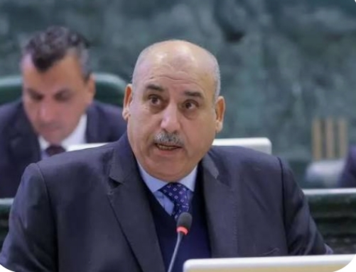 رئيس  مجلس النواب يؤكد أهمية تمكين المرأة اقتصاديا