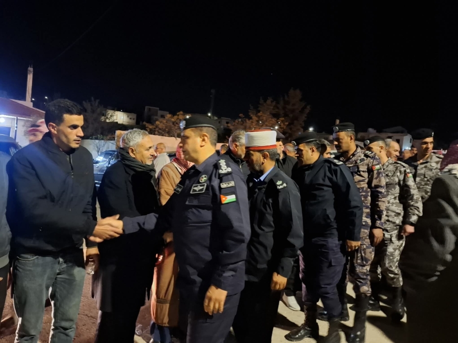 الأمن العام يُشارك بتشييع جثمان العريف نورس الخوالده