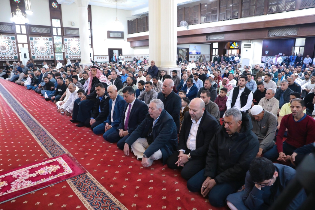 العقبة تحتفي بعيد الفطر بمشاركة واسعة في صلاة العيد