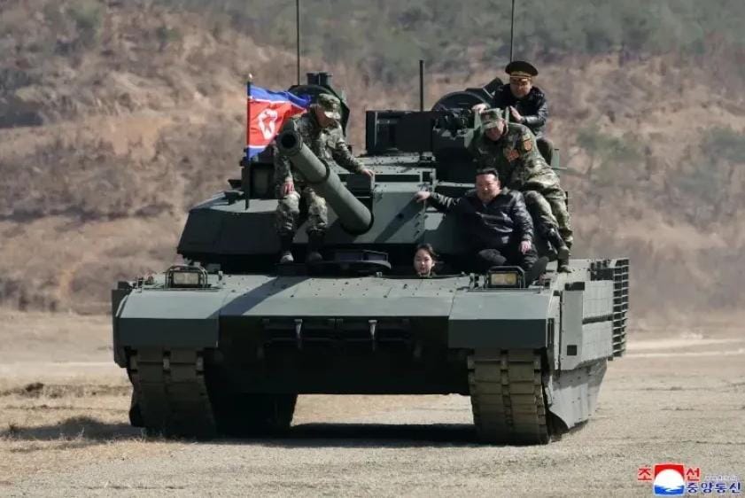 مفاجأة بشأن عمرها الحقيقي.. ظهور مثير لابنة زعيم كوريا الشمالية والخليفة المحتملة