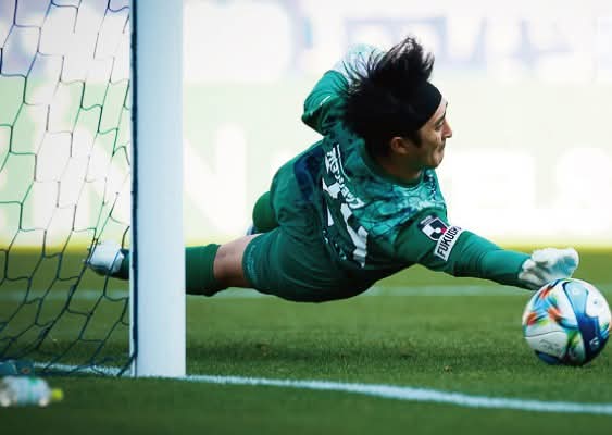 أفيسبا فوكوكا يتفوق على جامبا أوساكا بركلات الترجيح في الدوري الياباني