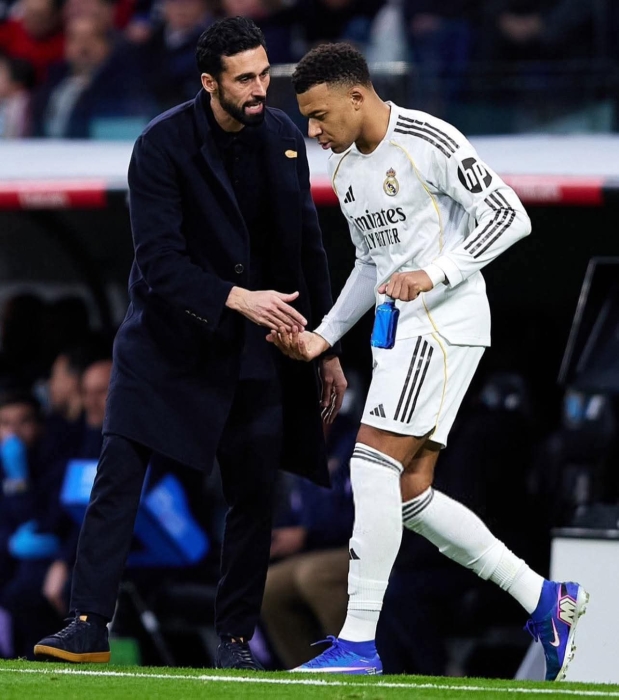 ماركا: ريال مدريد يظهر تطورًا جماعيًا وعودة مبابي تمثل تحديًا للمدرب