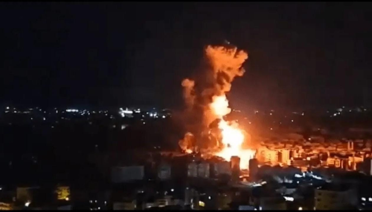 إسرائيل تهدد إيران بـ(ضربة قوية تعيدها عقوداً إلى الوراء)