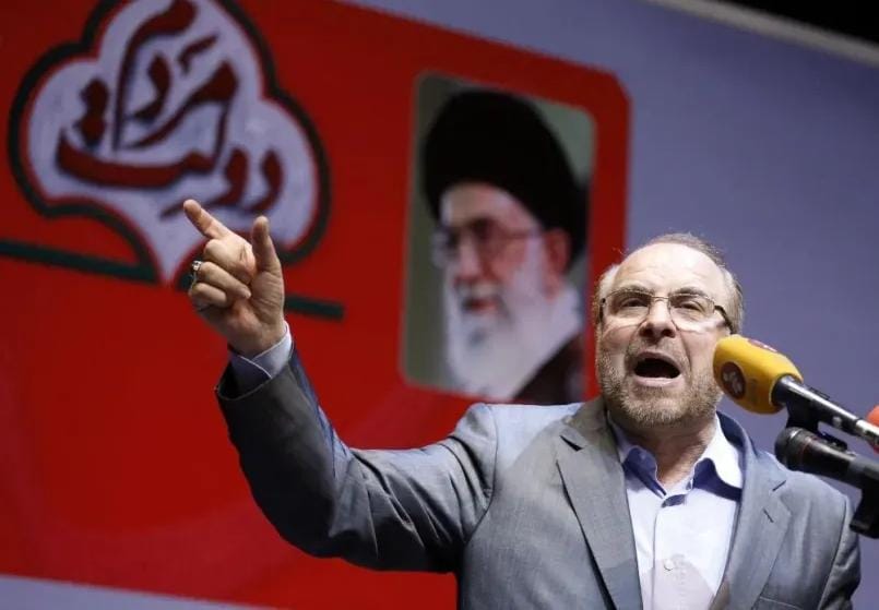 تعرف على الزعيم الإيراني القوي الذي يبحث عنه ترامب ليكون قائدا لإيران ووصفه بالمحترم!