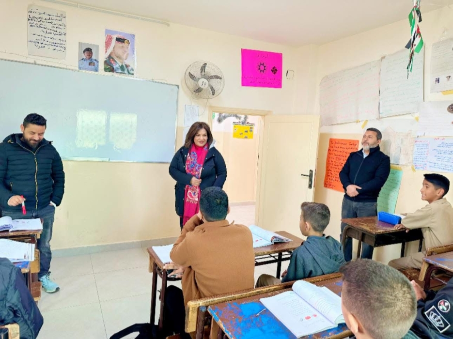 العجارمة تتفقد الميدان التربوي في الحامدية