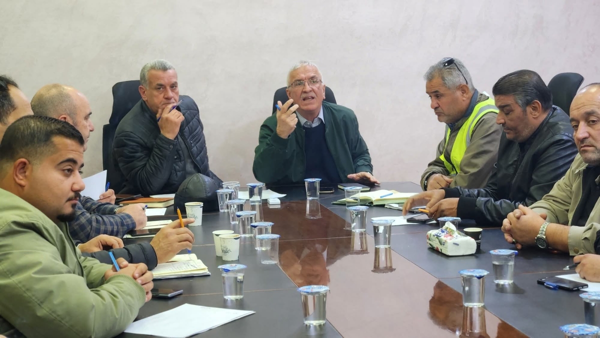 جاهزية قصوى في جرش: خطة طوارئ شاملة واستنفار ميداني لمواجهة الحالة الجوية