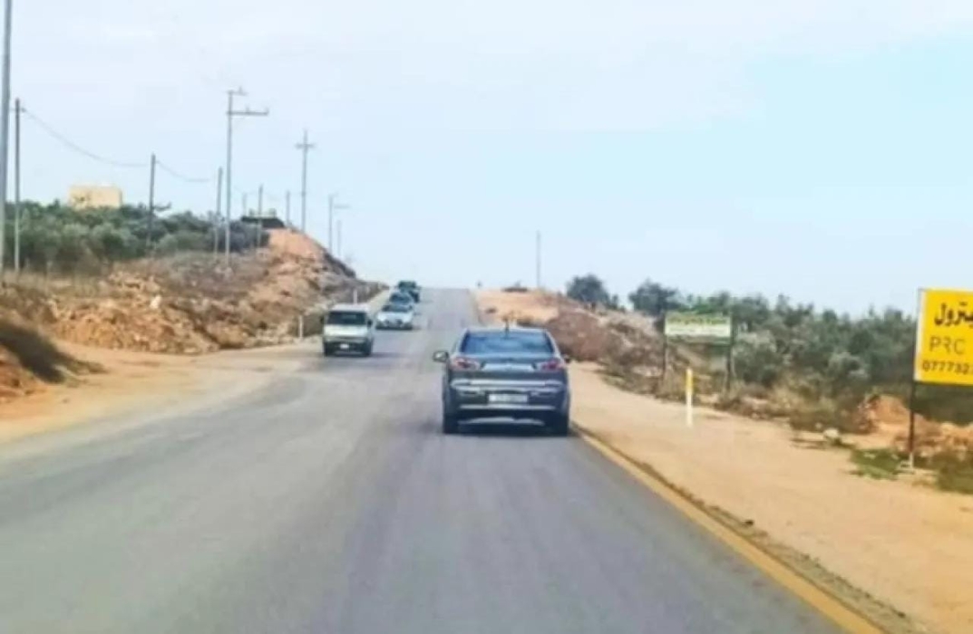 عطاء لحل مشكلة الازدحام المروري على طريق البترول في اربد