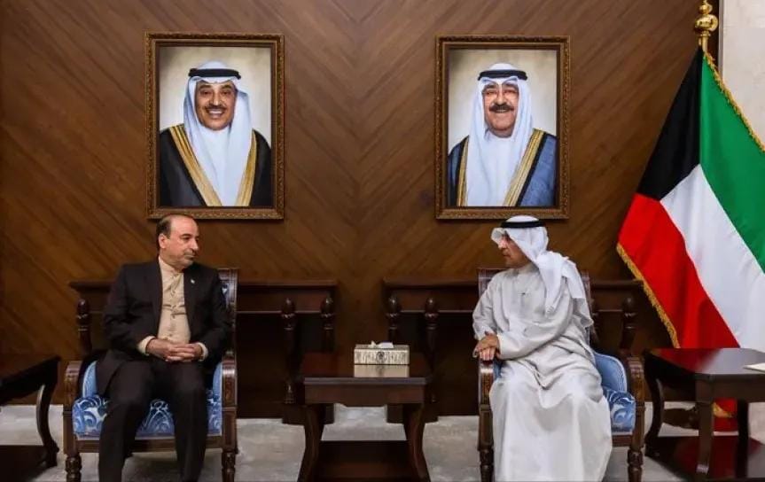 للمرة الثالثة.. الكويت تستدعي سفير إيران وتُسلم مذكرة احتجاج شديدة اللهجة عقب هجوم المطار