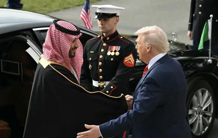 ضغوط خليجية وشروط صارمة أمام ‘‘ترامب’’ قبل إيقاف الحرب مع إيران