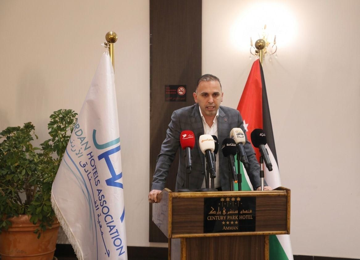 الدباس يكتب الإشاعة تبيع .. والمواطن يدفع !