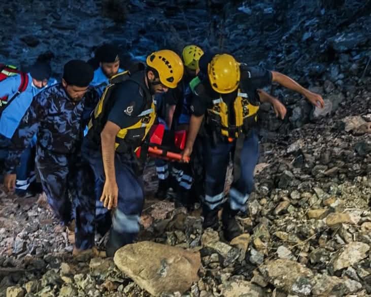 سلطنة عمان..وفاة امرأتين غرقا في ولاية عبري جراء السيول
