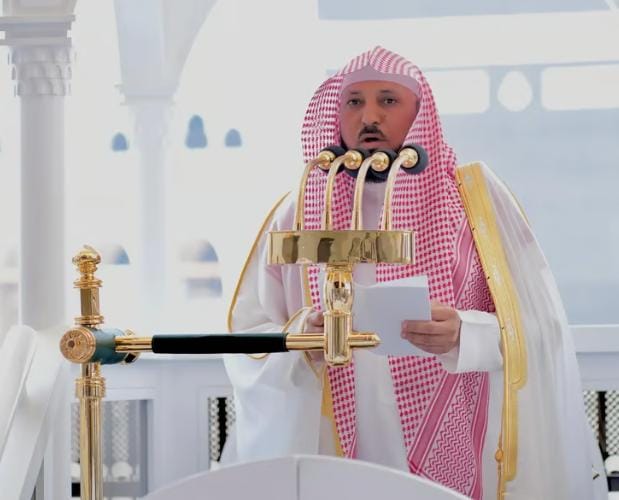 خطيب المسجد الحرام يعدد أسباب النجاة من النار ويؤكد مكانة المملكة في خدمة الحرمين
