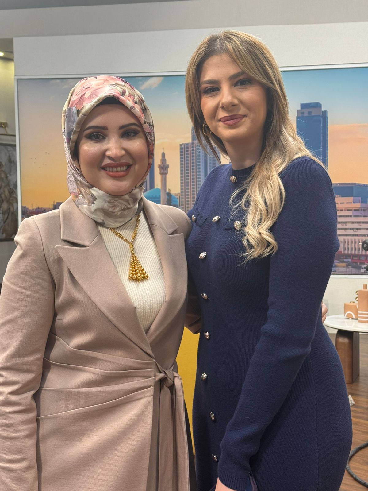 ياسمين عياد تُشيد بدور الإذاعة والتلفزيون في دعم الشباب