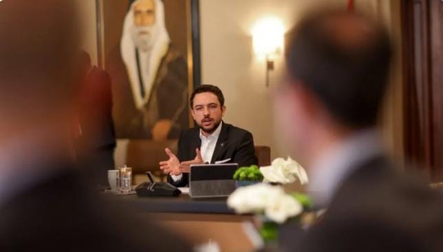 ولي العهد يؤكد أهمية الإسراع في تطوير وتنظيم البيئة التشريعية الداعمة للمشاريع الناشئة