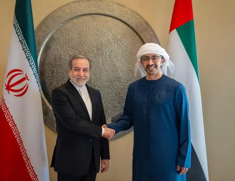 قطع الحبل السري.. الإمارات تغلق “باب الدولار الأمريكي” أمام إيران