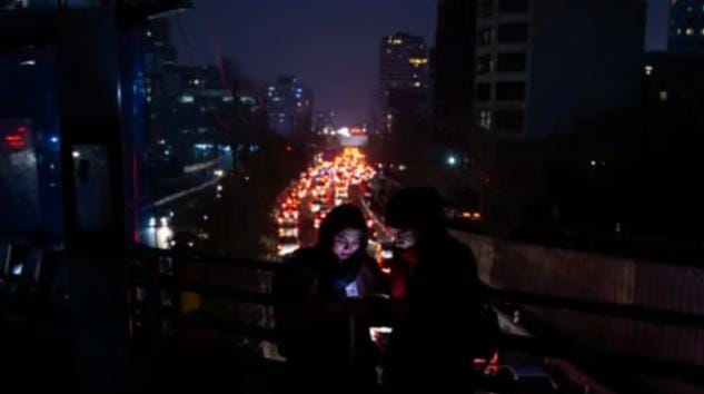 هجمات تستهدف البنية التحتية الكهربائية تتسبب في انقطاع واسع للتيار بطهران والبرز