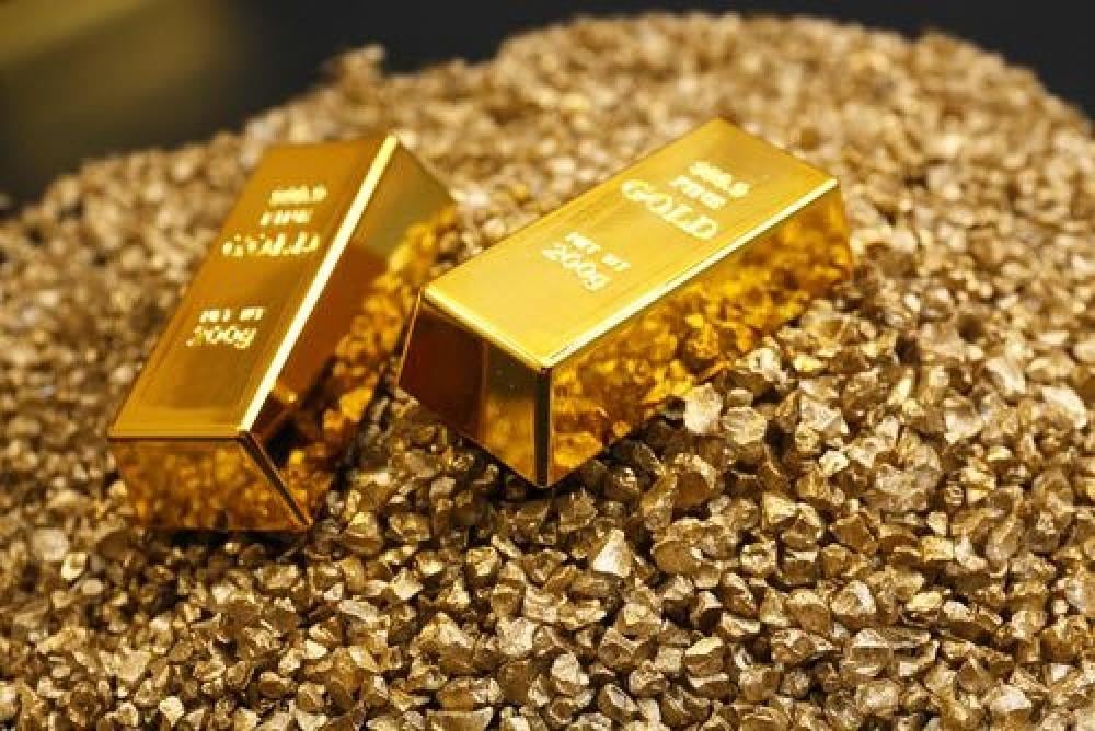 الذهب يتجه لأسوأ أداء شهري منذ 17 عاما مع تلاشي آمال خفض الفائدة
