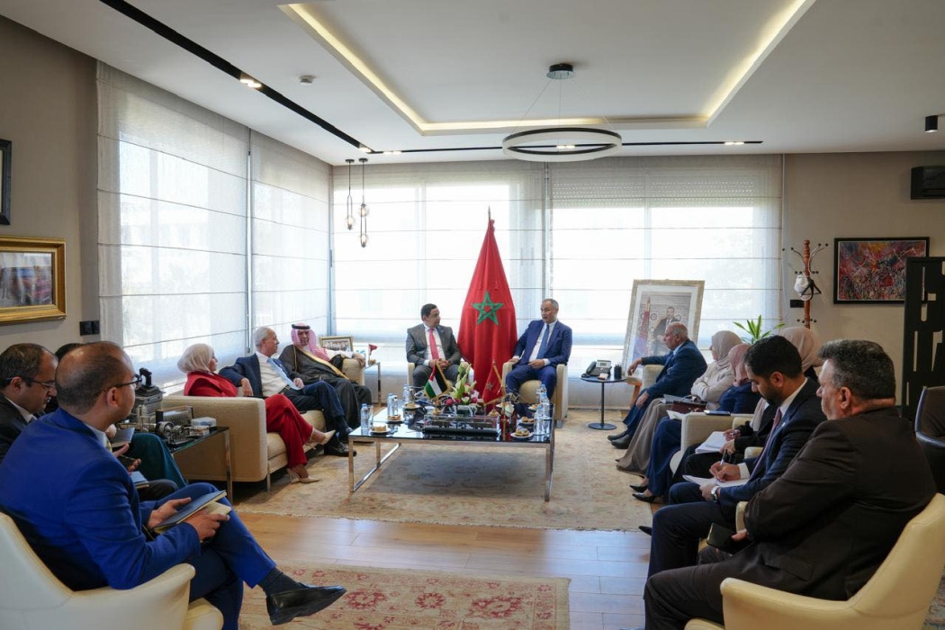 الطاقة النيابية تلتقي وزير الصناعة والتجارة المغربي