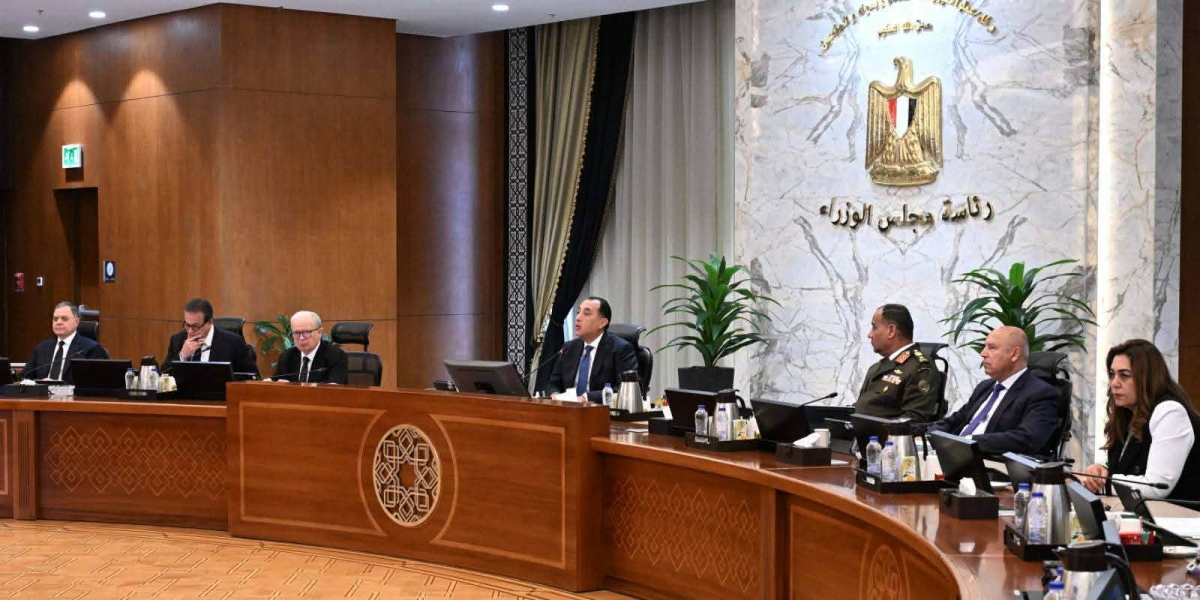 رئيس الوزراء المصري  يترأس الاجتماع الأسبوعي للحكومة...صور