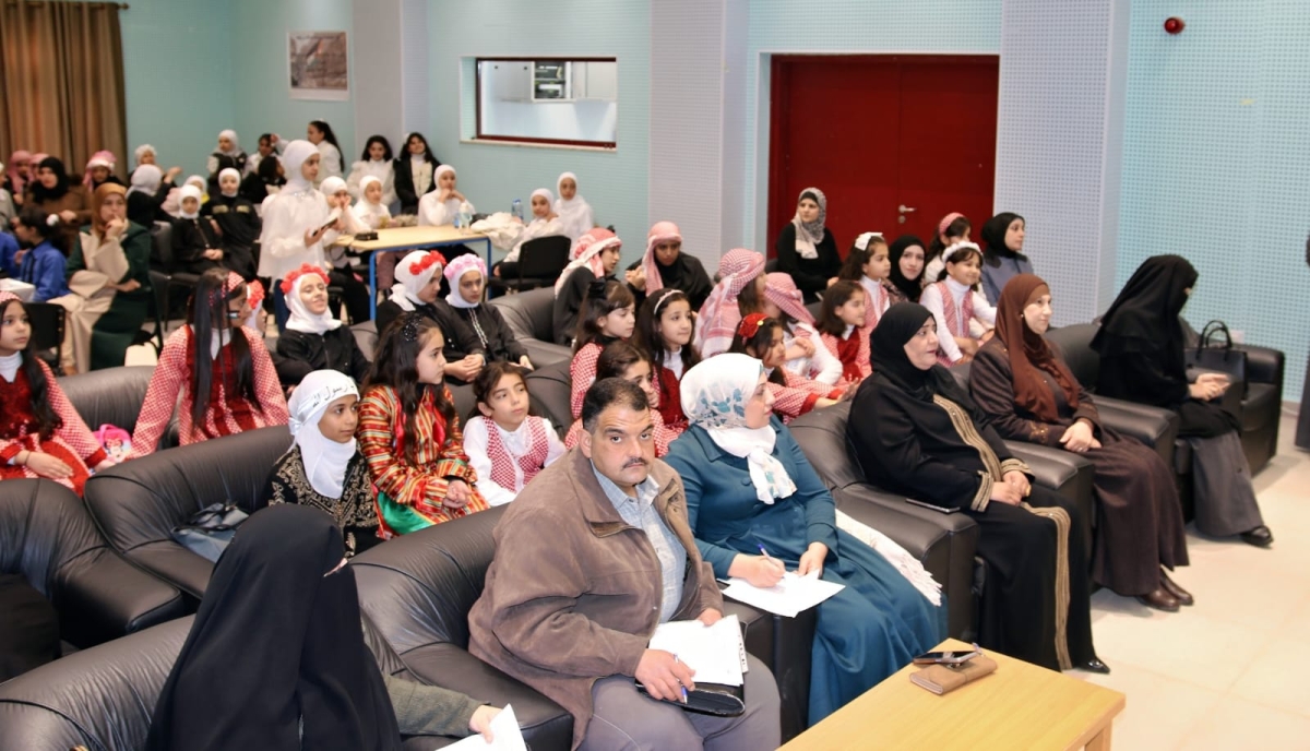 المحاميد تتابع فعاليات مسابقة الموسيقا والأناشيد لطالبات مدارس تربية معان