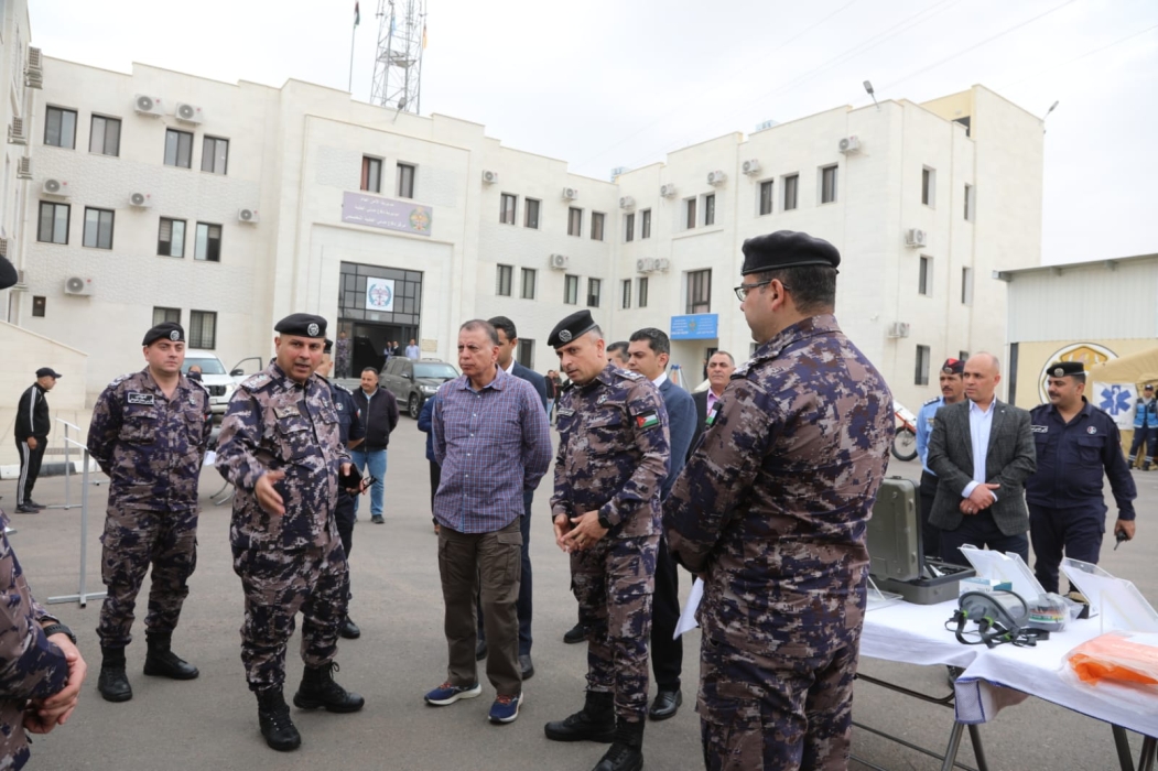 زيارة ميدانية لوزير الداخلية في محافظة العقبة