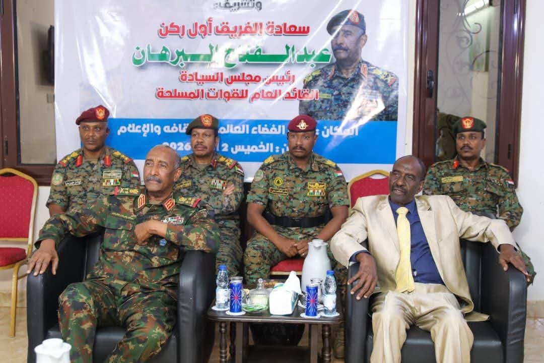البرهان يشيد بدور المبدعين والفنانين والصحفيين في معركة الكرامة ويدعو لتعزيز وحدة الصف الوطني...صور