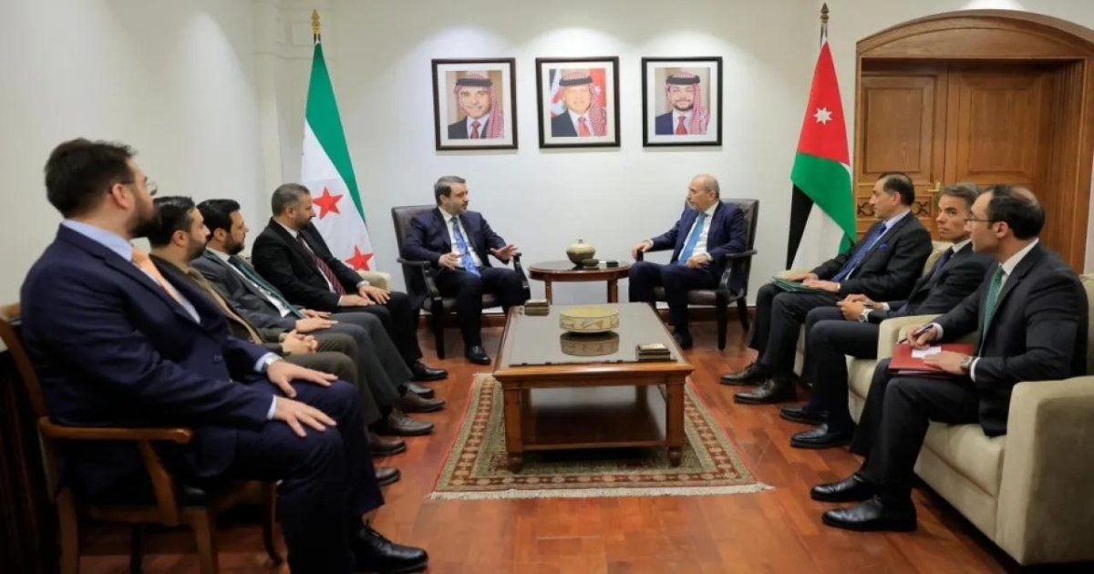 الصفدي ونظيره السوري يؤكدان ضرورة توسعة التعاون في مختلف المجالات