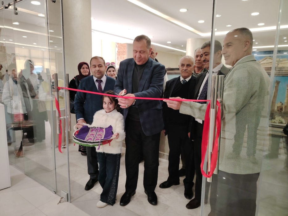 معرض إبداعي للأطفال في جرش يستحضر روح الكرامة بريشة الطفولة  صور