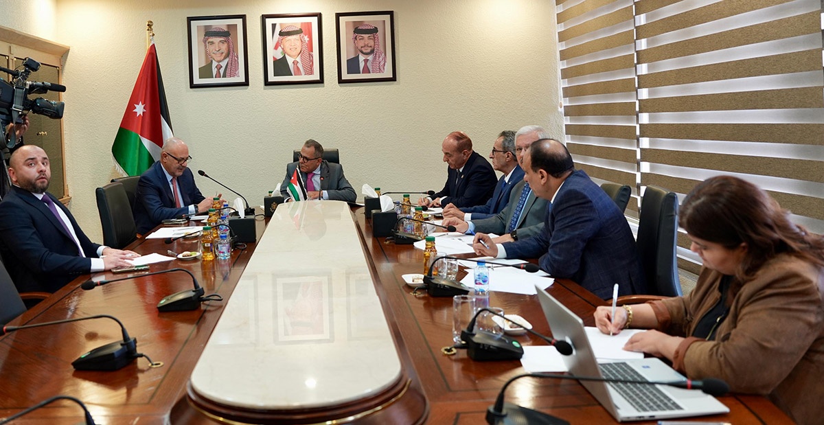 الأخوة الأردنية الأوزبكية في “الأعيان” تلتقي القنصل الفخري لأوزباكستان