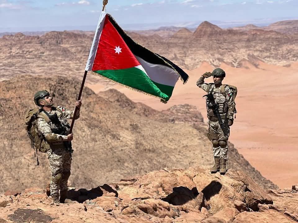 الجيش: اعتراض صاروخين استهدفا الأردن