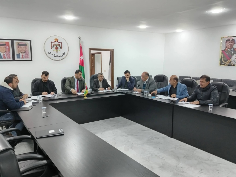 مجلس محافظة جرش يُجري مناقلات مالية لدعم وتسريع مشاريع قطاع المياه