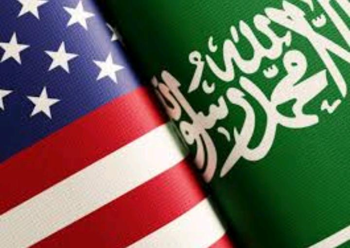 وزيرا خارجية السعودية والولايات المتحدة يبحثان هاتفيا آخر المستجدات بالمنطقة