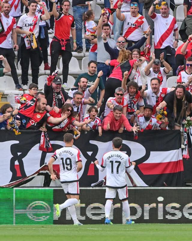 دوري المؤتمر الاوروبي: رايو فاليكانو يكتسح آيك اثينا بثلاثية