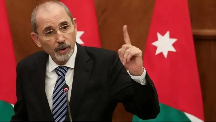 الأردن والاتحاد الأوروبي ينسقان لإيصال مساعدات عاجلة إلى لبنان