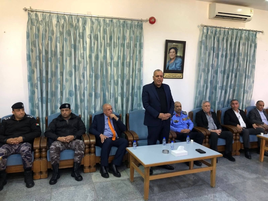 الجبور: الأعياد فرصة لترسيخ قيم المحبة والتسامح في مادبا ....صور