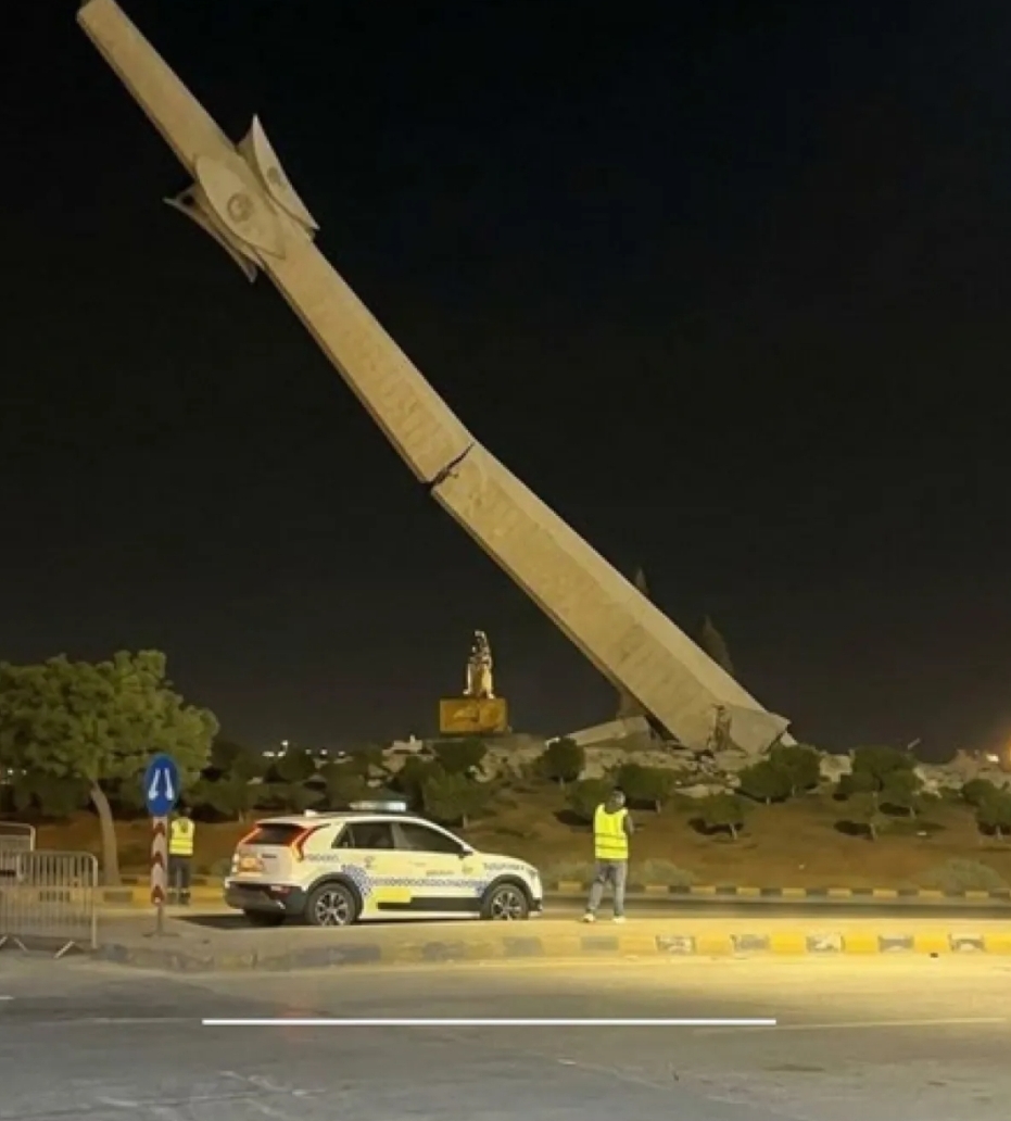 شطب تسمية (الخازوق) بعد اقتراح العموش إطلاقها على إشارة مرورية