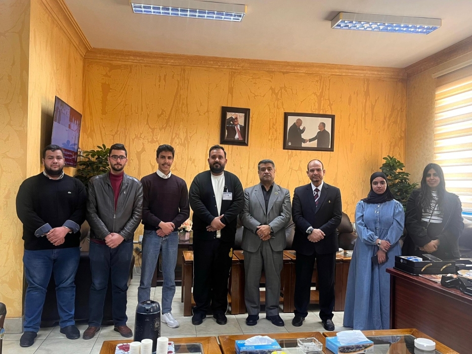 جامعة الزرقاء تتأهل للتصفيات النهائية في البطولة الوطنية للمناظرات وتقترب من نهائيات قطر