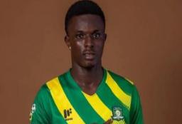 مقتل لاعب غاني في هجوم مسلح على حافلة فريقه بعد مباراة بالدوري المحلي