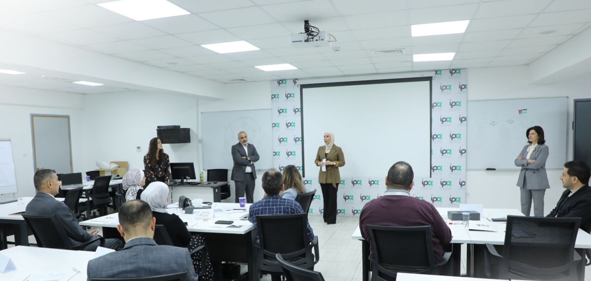 معهد الإدارة العامة. إطلاق برنامج تطوير المهارات الأساسية والمتقدمة لسماع صوت المواطن