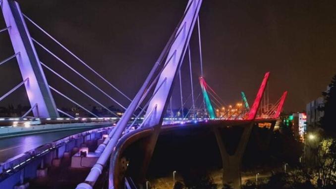 الأمانة: إنارة جسر عبدون وأبراج السادس بألوان العلم الأردني