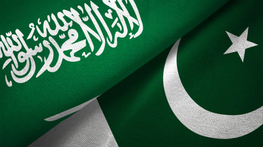 السعودية تقدم لباكستان دعما بثلاثة مليارات دولار