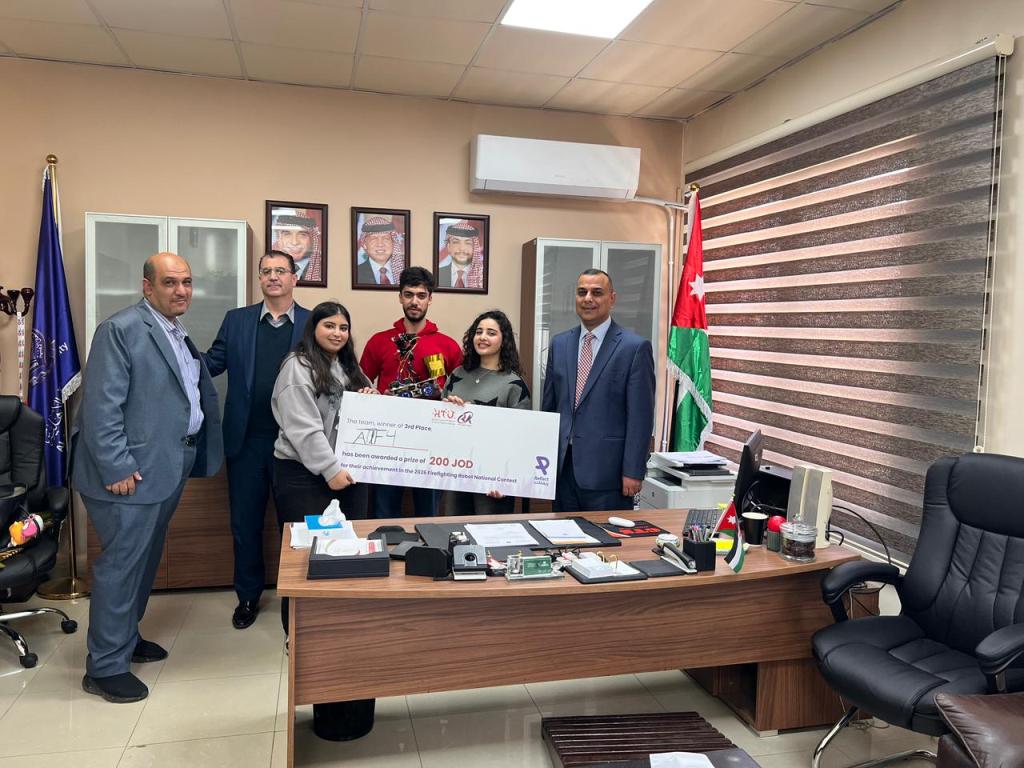 هندسة عمّان الأهلية تفوز بالمركز الثالث في مسابقة الروبوتات لمكافحة الحرائق (FFEC2026)