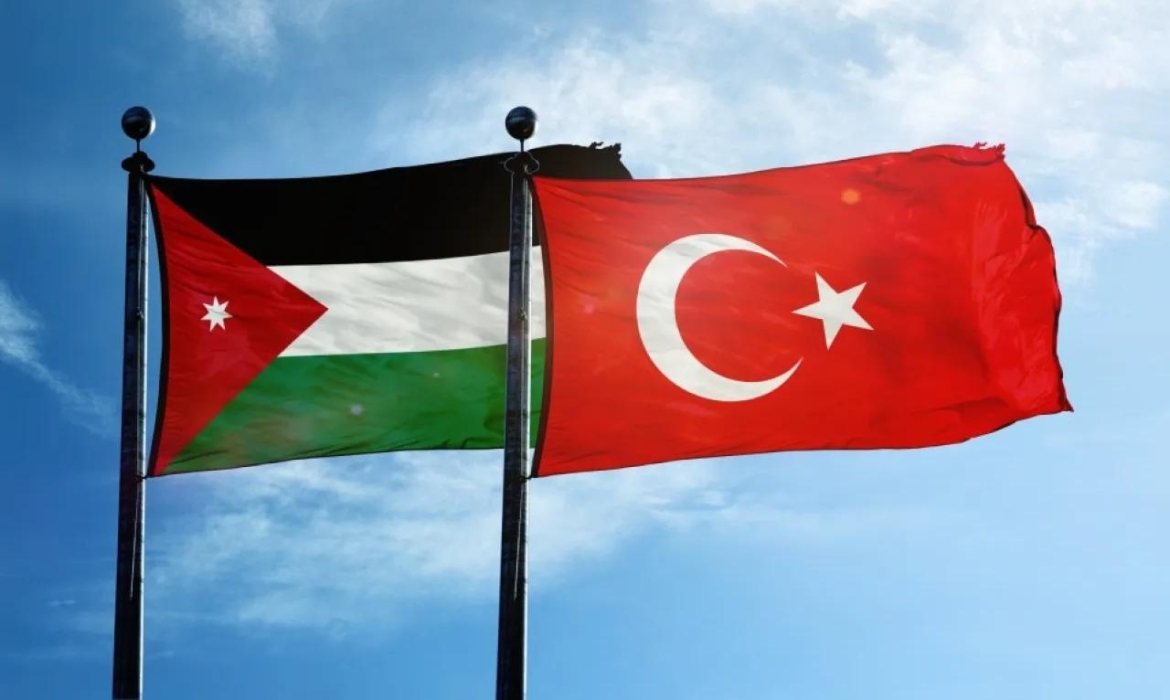 الأردن يعزي تركيا بضحايا حادث إطلاق نار في إحدى المدارس جنوب البلاد