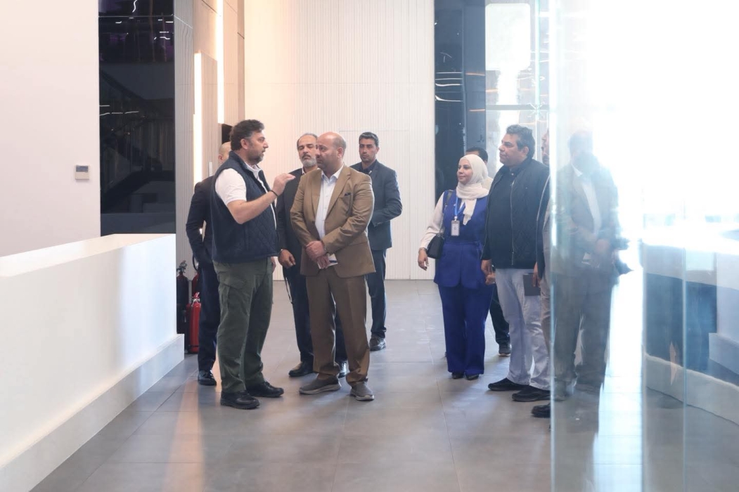 ابو عمر: تسريع تطوير البنية الرقمية في العقبة لاستقطاب الاستثمارات التكنولوجية العالمية...صور