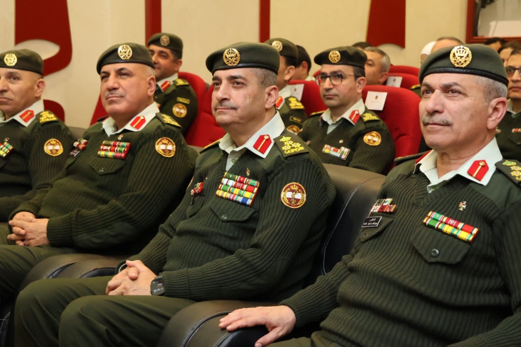 مدير عام الخدمات الطبية الملكية يرعى احتفال يوم العلم في مستشفى الملكة رانيا العبدالله للأطفال....صور